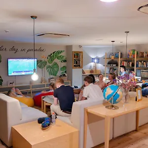 شباب ياه برشلونة